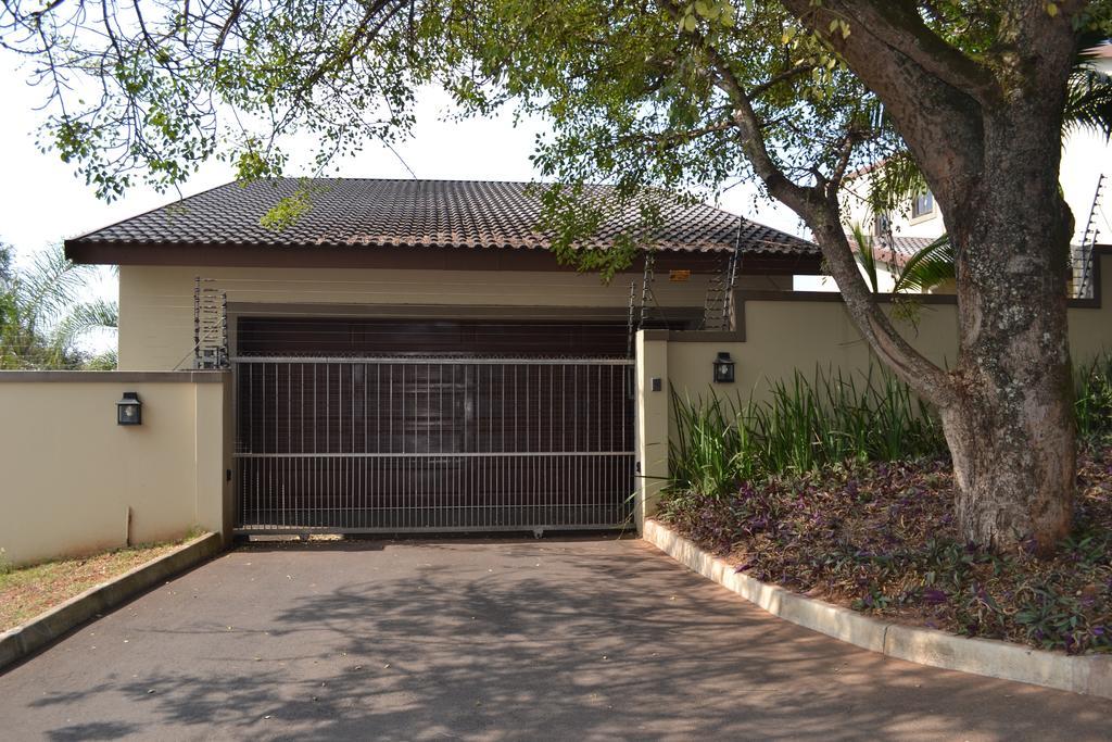 Mahogany House - Solar Powered Ballito Exterior foto