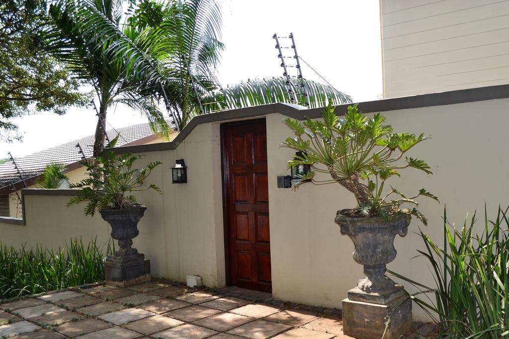 Mahogany House - Solar Powered Ballito Exterior foto