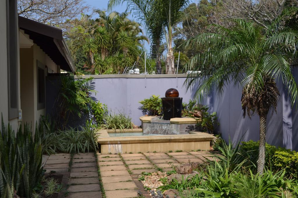 Mahogany House - Solar Powered Ballito Exterior foto